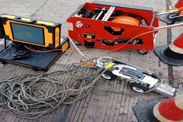 南票CCTV管道检测机器人